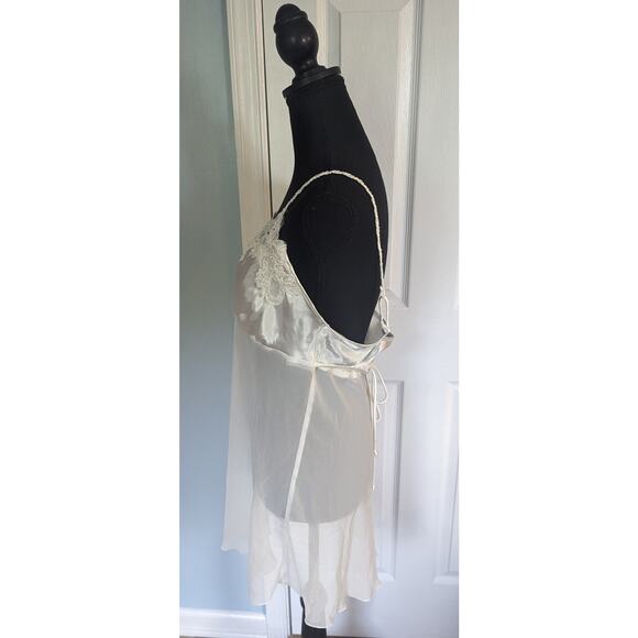 Linea Donatella Sheer White Chemise Nightgown Sz Medium Women's Tie Back Slip - Picture 2 of 10
